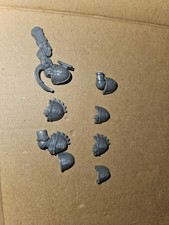 Iron Hands Shoulder Pads X 8 Warhammer 40k Space Marine