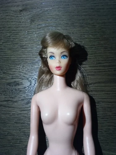 Vintage Barbie Doll 1970 "Standard Barbie" Brown Hair All Original!!! Gorgeous!
