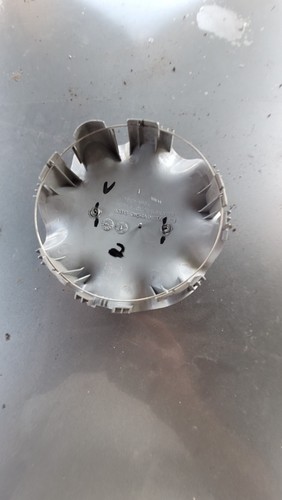 Infiniti FX35 FX45 Q45 Wheel Center Cap 40315-CL72A 2006 2007 2008 Hubcap 18" - Picture 3 of 3