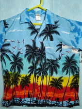 NWT Rainforest Cafe: Hawaiian Shirt  100% POLYESTER MEN'S Large Blue