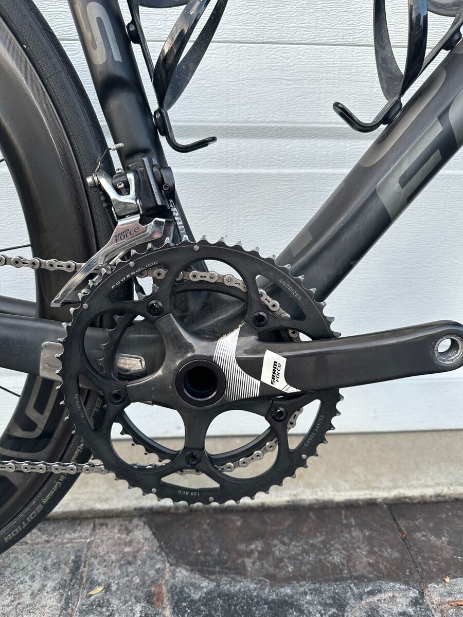 Focus Izalco Pro 56cm Black Carbon Road Bike SRAM Force Focus Izalco Pro 56cm Black Carbon Road Bike SRAM Force