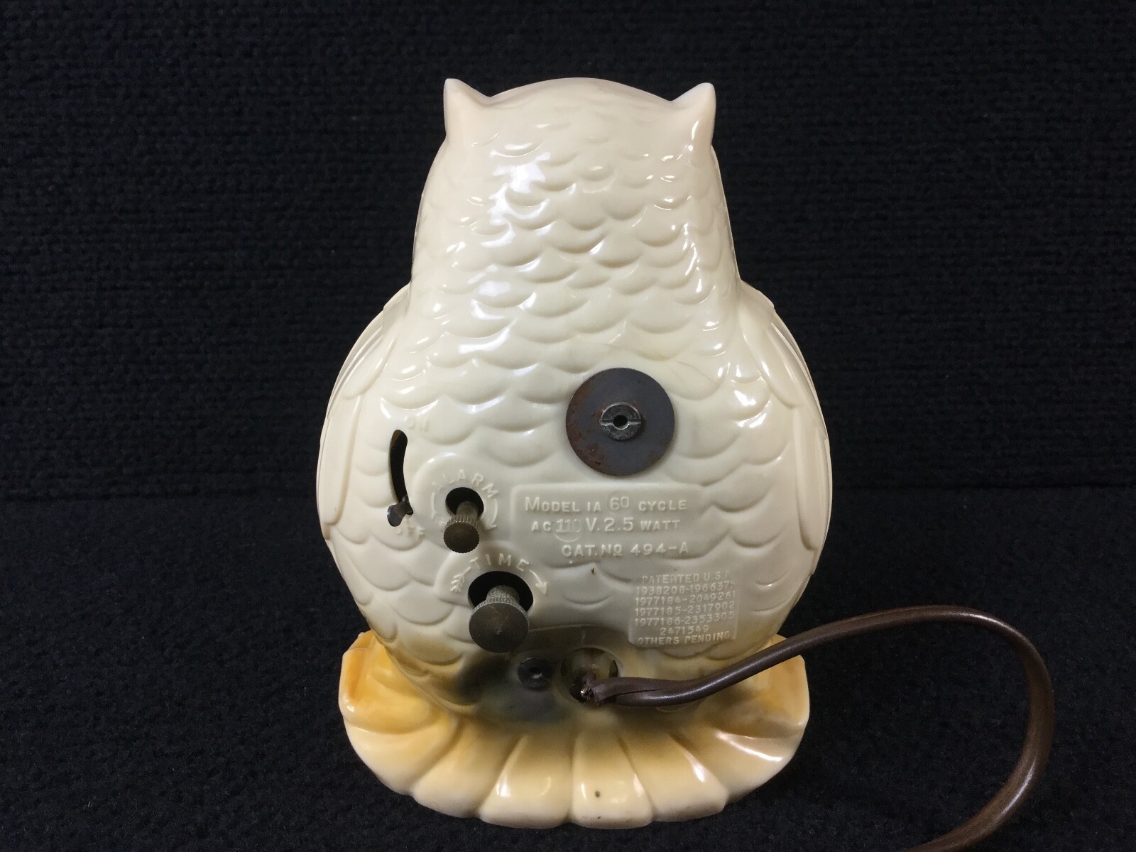RARE VINTAGE SESSIONS OWL ALARM CLOCK MODEL 1A. PARTS OR REPAIR NOT
