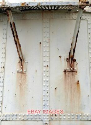 FOTO ROST UND NIETEN AUF PAULL'S KLEINEM WEISSEN LEUCHTTURM 2009