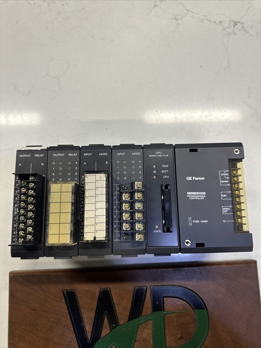GE FANUC IC610CHS110A RACK/HI CAP POWER SUPPLY 2X Input 2X Output