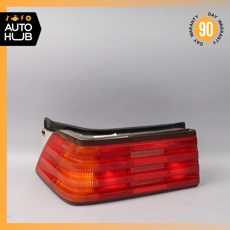 Lámpara de luz trasera izquierda del lado del conductor 90-95 Mercedes R129 SL320 300SL SL500 OEM Foto 2 de 4