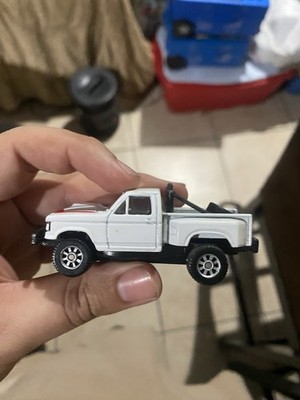 May Cheong ( MC / M.C. Toy) Ford Pick-Up 1:64 Diecast Pickup Truck