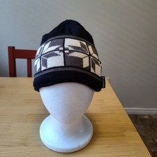 Columbia Beanie Winter knit Cap Snowflake Design Mens Hat O/S