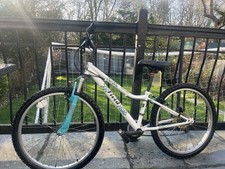 Apollo Vivid Junior Girls Mountain Bike - 24" Wheel 15 SHIMANO Speed