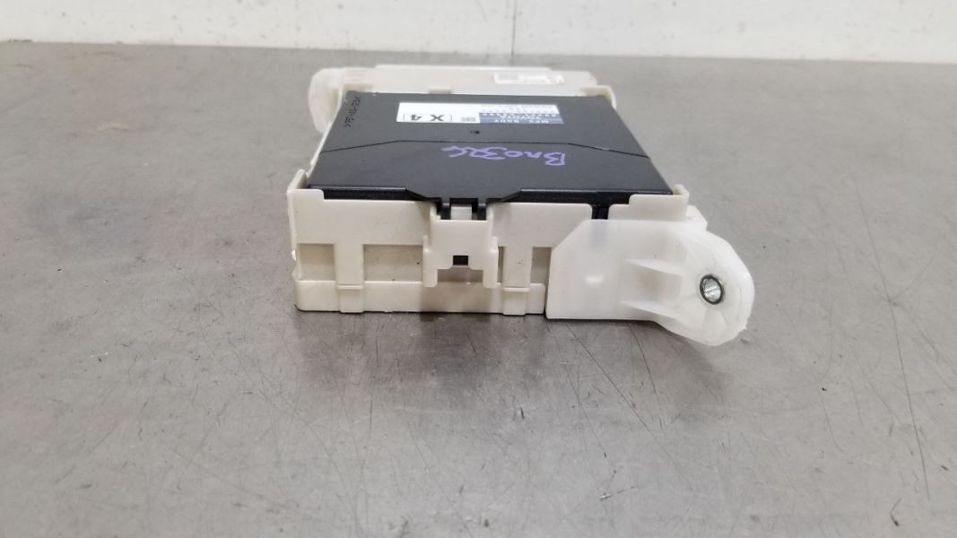 17 2017 LEXUS GX460 MULTIPLEX NETWORK CONTROL MODULE