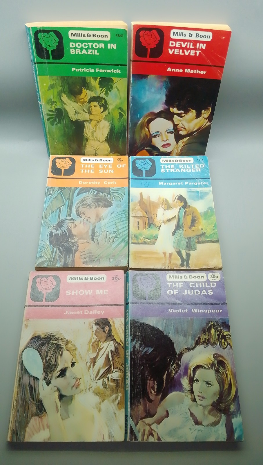 6 Vintage Mills & Boon Romance Novels From The 1970s Inc 3 F