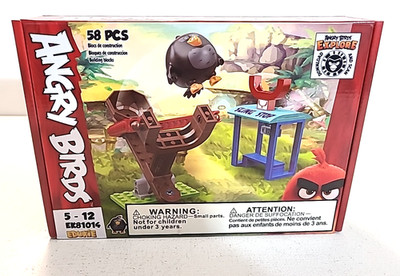 Angry Birds Edukie EK81014 Building Block Set Build & Launch Bird Bomb Slingshot