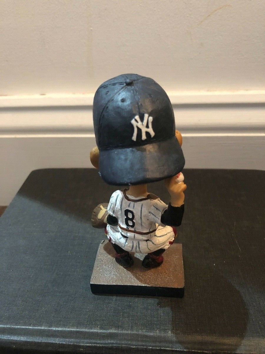 Yogi Berra ボブルヘッド人形 Yogi Berra New York Yankees Field Stripe Bighead Bobblehead FOCO