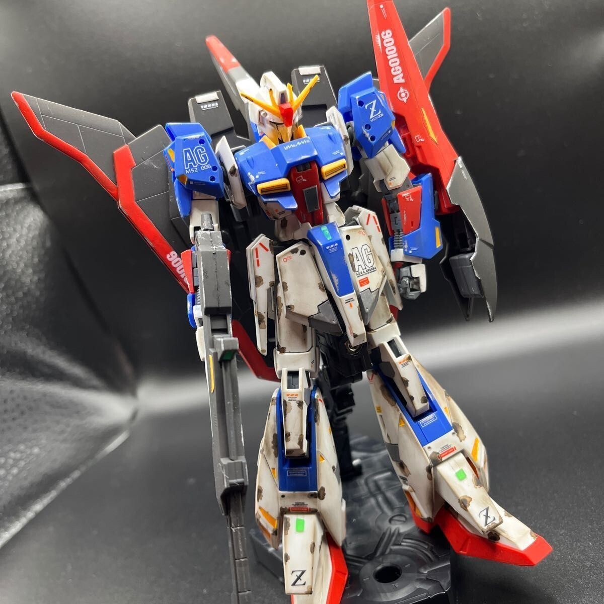 Built & Painted Bandai HGUC 1/144 Zeta Gundam Mobile Suit