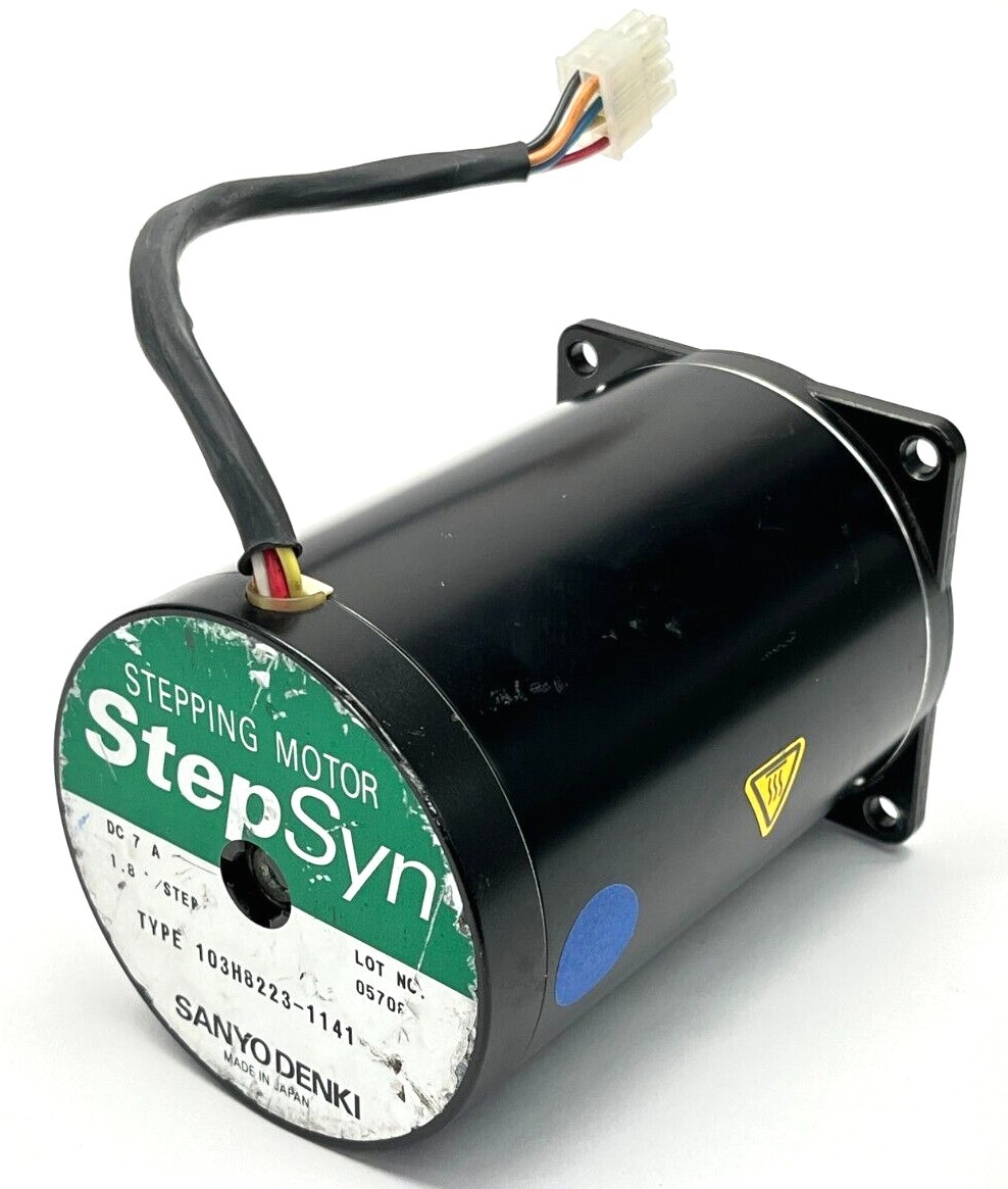 Sanyo Denki 103H8223-1141 StepSyn DC Stepper Motor 1.8