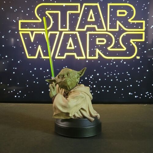 Star Wars Gentle Giant 2002 Yoda Mini Bust 0263/3500.