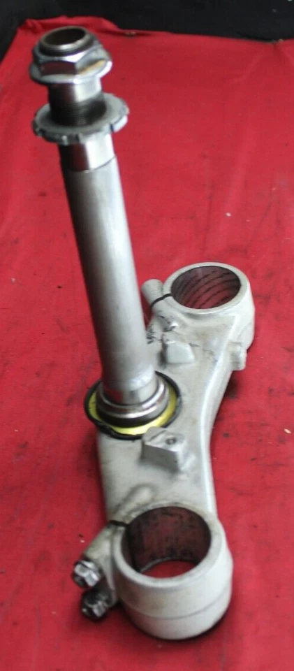 Honda CBR 600RR 2003-2004 triple árbol inferior #1613 Foto 3 de 4