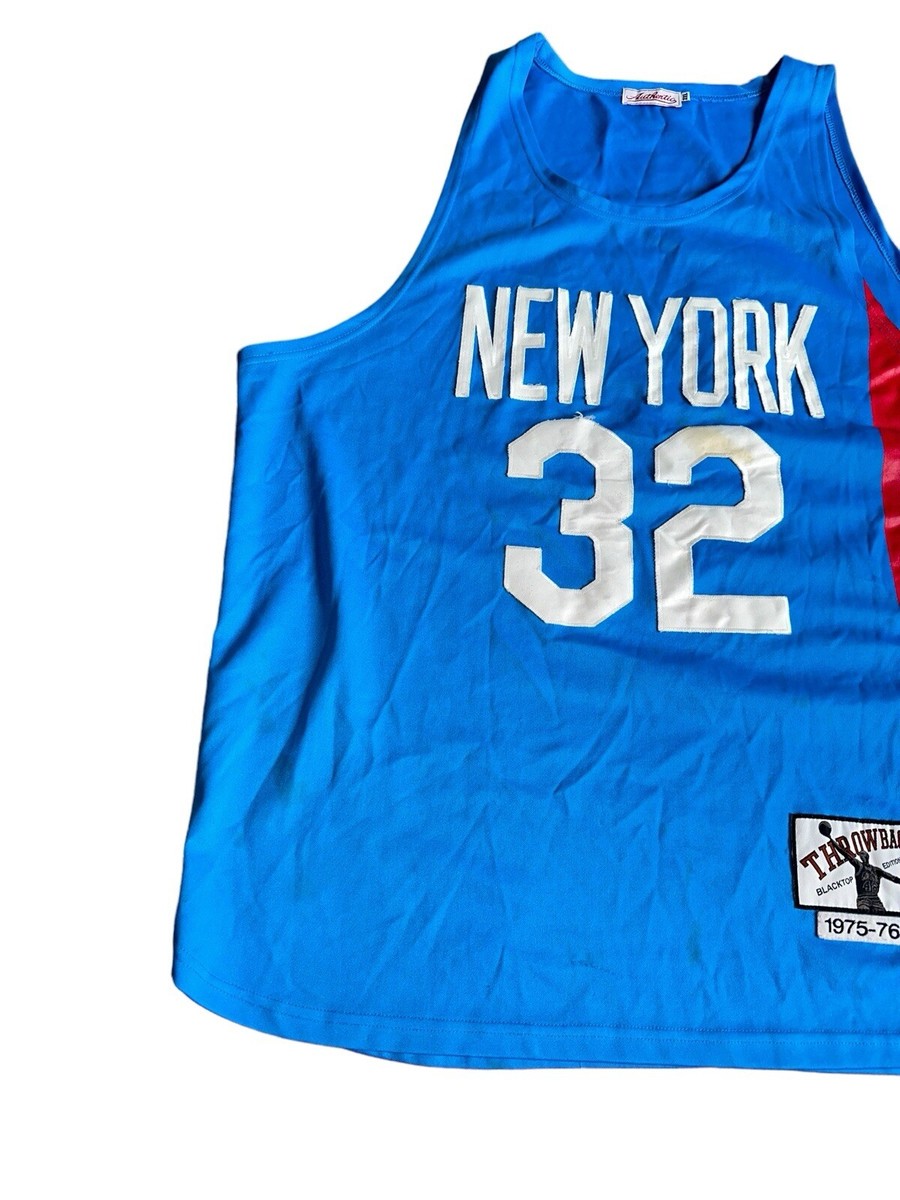 Julius Erving Dr. J New York Nets 32 1975-76 Mitchell & Ness