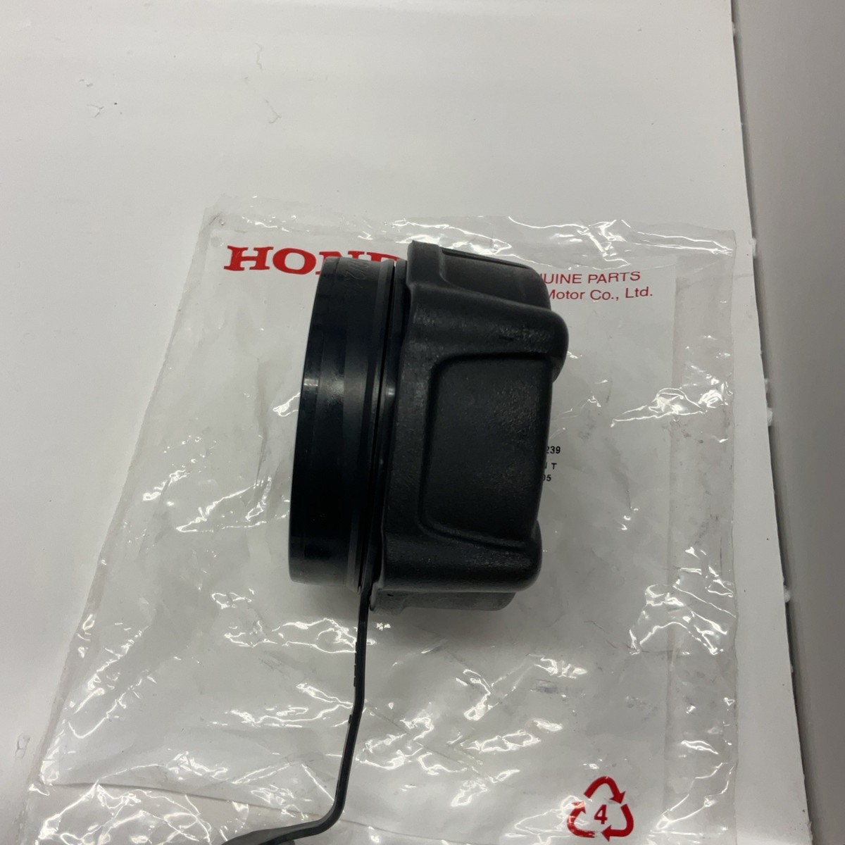 NEW Genuine HONDA Fuel Cap Assy GCV170 GCV200 HRN216 HRX217K6