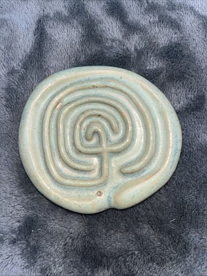 Susan Gerr Handmade Ceramic Finger Labyrinth Meditation Tool Original Box & Note