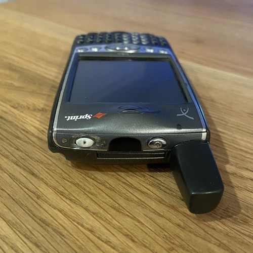 RARE Handspring Treo 600 Smartphone Palm Powered Cell Phone (Sprint) - For Parts - Picture 7 of 9