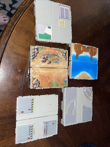 Micro Machines Travel City Fold-Up Play Sets Lot of 5