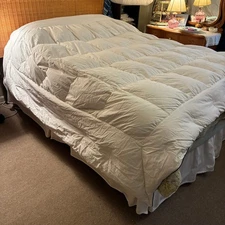 Pacific Coast Comforter King Down Duvet Insert RN 19648 Luxury Hotel Quality