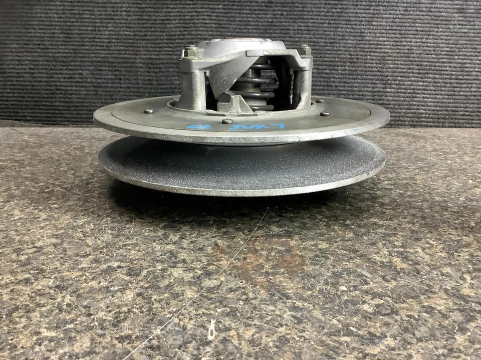 Embrague secundario Yamaha Viper 700 SX700 02 27G Foto 2 de 3