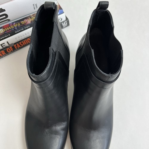 VINCE Boots 8.5 M Black Hallie Leather Ankle Chelsea Bootie Women’s NIB $395 - Picture 11 of 19