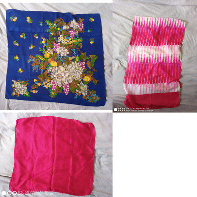 Set mit 3 Seidenquadraten, darunter 1 Tie Rack - Vintage