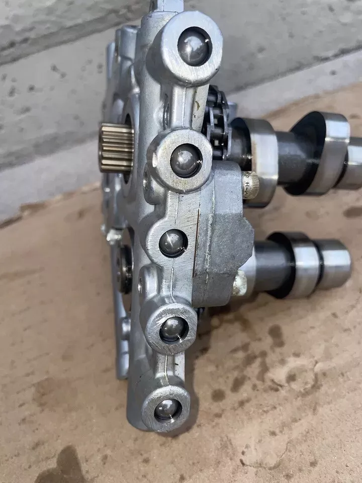 Conjunto de placa de eixo de comando Harley-Davidson Fat Bob 103 bomba de óleo Dyna 2016 26277-06. - Imagem 3 de 4