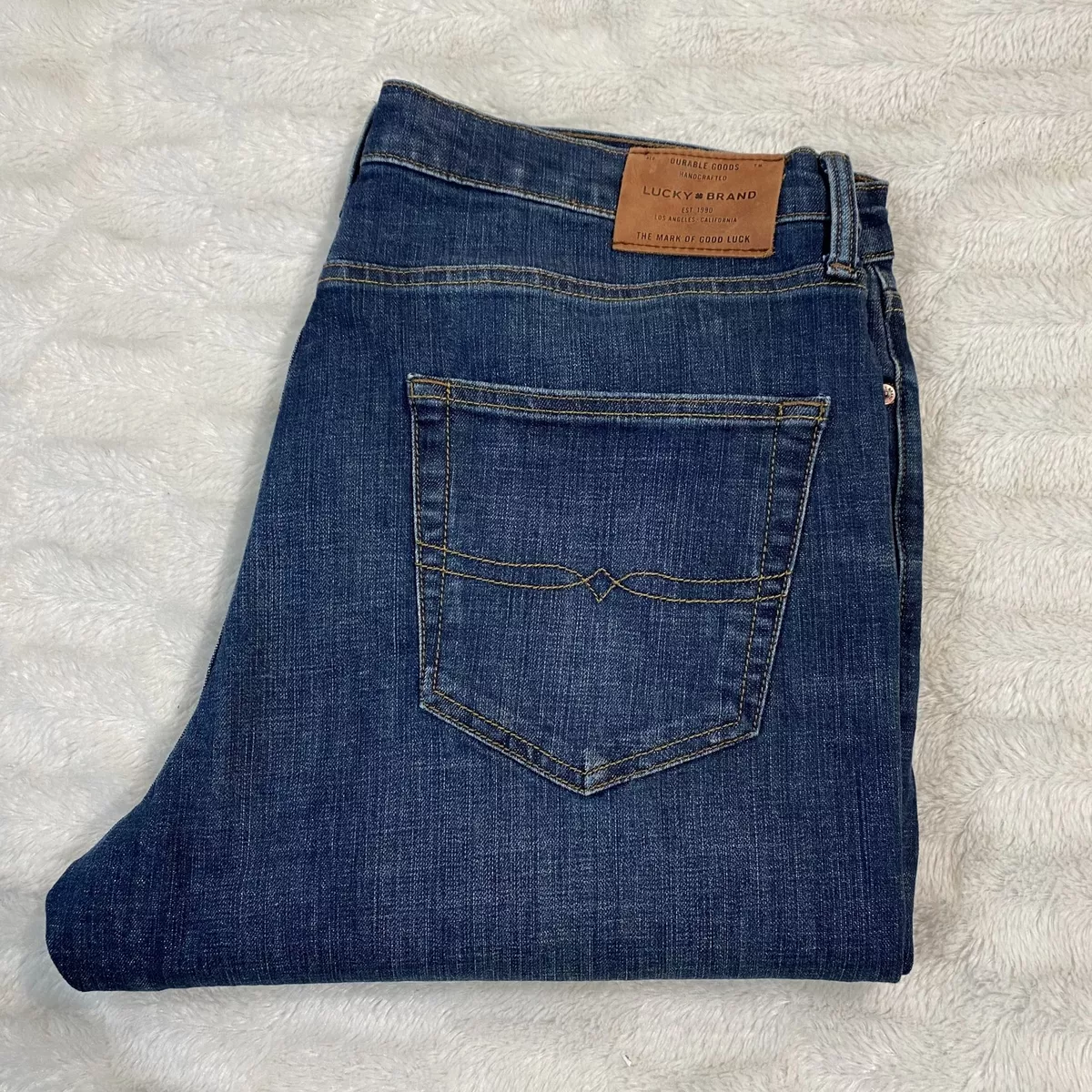 Lucky Brand 410 Athletic Slim Jeans Men's Size 38/32 Blue Denim Straight  Leg