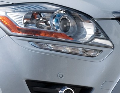 Original Ford Kuga 2008-2016 Tagfahrlicht Ice White Blende 1799257