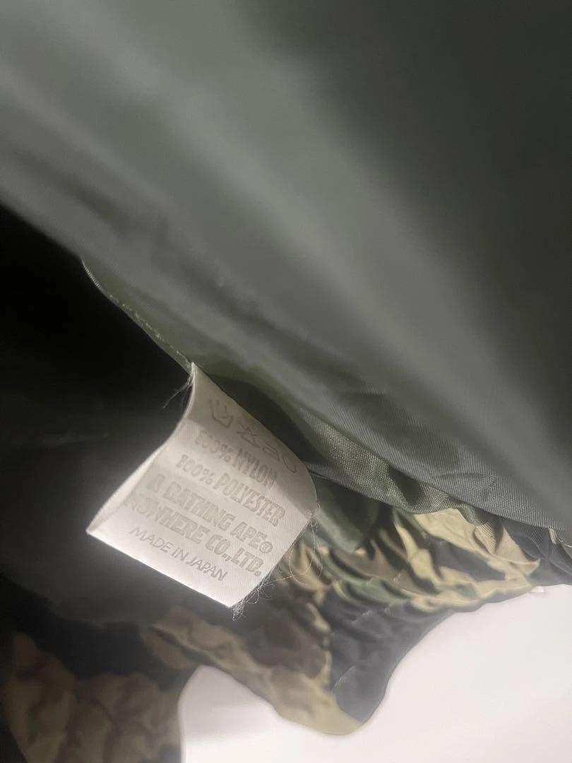 A BATHING APE (BAPE) Giacca snowboard Bape UOMO kaki mimetica taglia JP M usata in ottime condizioni