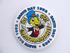 Jiminy Cricket DISNEY 1992 EARTH DAY I've Got Environmentality Pinback Button