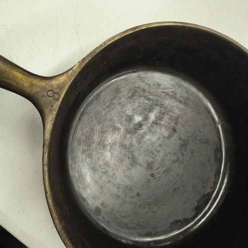 10 Vintage Wagner Ware Sidney -O- Cast Iron Skillet #8 (1058 M) Real Deal