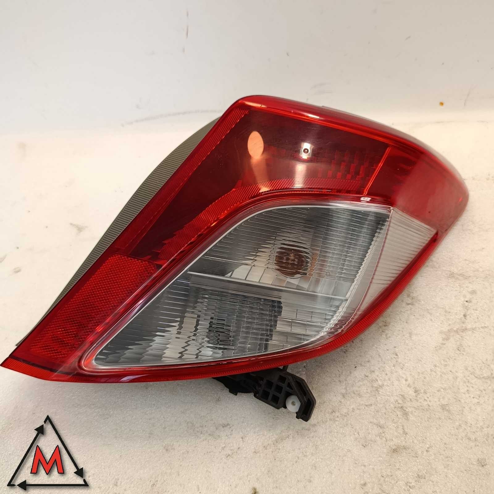 Fanale posteriore destro per TOYOTA YARIS MK3 2011-2014 usato (123471)
