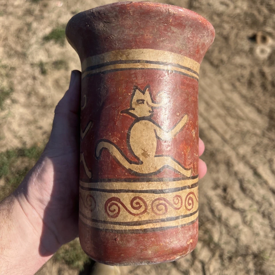 КРАСИВЫЙ ОРИГИНАЛЬНЫЙ ПОЛИХРОМНЫЙ СОСУД NAZCA — МИФИЧЕСКОЕ СУЩЕСТВО 6,7/8 дюйма в высоту Q601 - Изображение 2 из 4