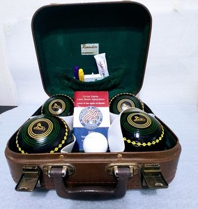 Vintage Henselite Lawn Bowls Set With Case And Accessories Model H 100