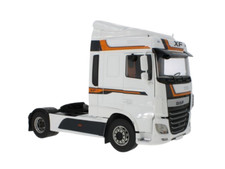 PREMIUM CLASSIXXS,DAF XF Space Cab 4x2 2016 White, 1/18, PRX30214