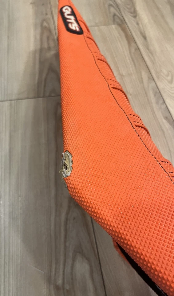 KTM SXF 250 23-24 ASIENTO COMPLETO NUEVO SX125 SXF350 SXF450 SX250 SXF250 SX Foto 2 de 4