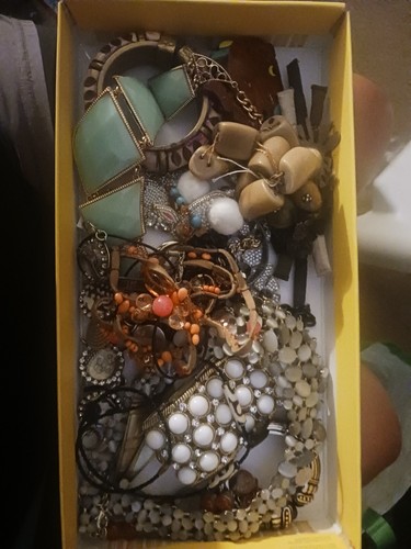 2 L/bs Of Wearable, Craftable, And Fixable Jewelry