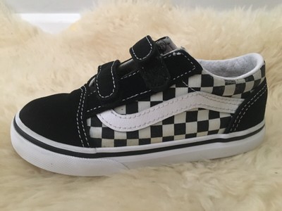 vans with straps off the wall