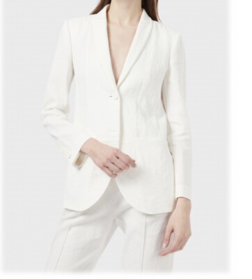 Georgio Armani white women s Pants suit Sizes  2/4 Made In Italy Classic