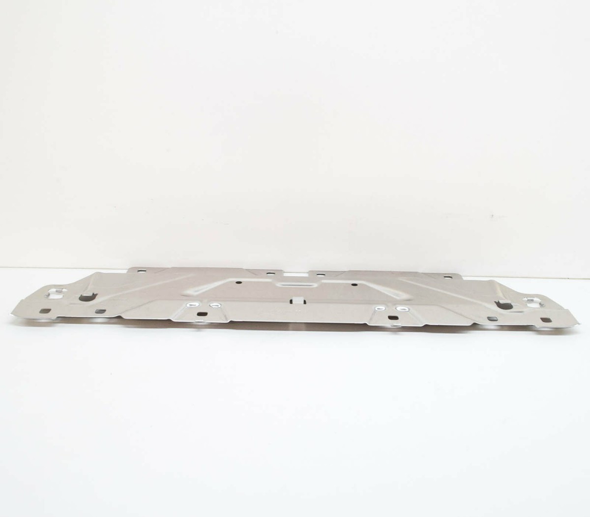 BMW 3 G20 FRONT RADIATOR CENTER SUPPORT CROSSLINK PANEL