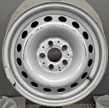 1x Stahlfelge Mercedes-Benz Vito 6,5Jx16 ET52 A4474010101 Gebraucht 1x Stahlfelge Mercedes-Benz Vito 6,5Jx16 ET52 A4474010101 Gebraucht