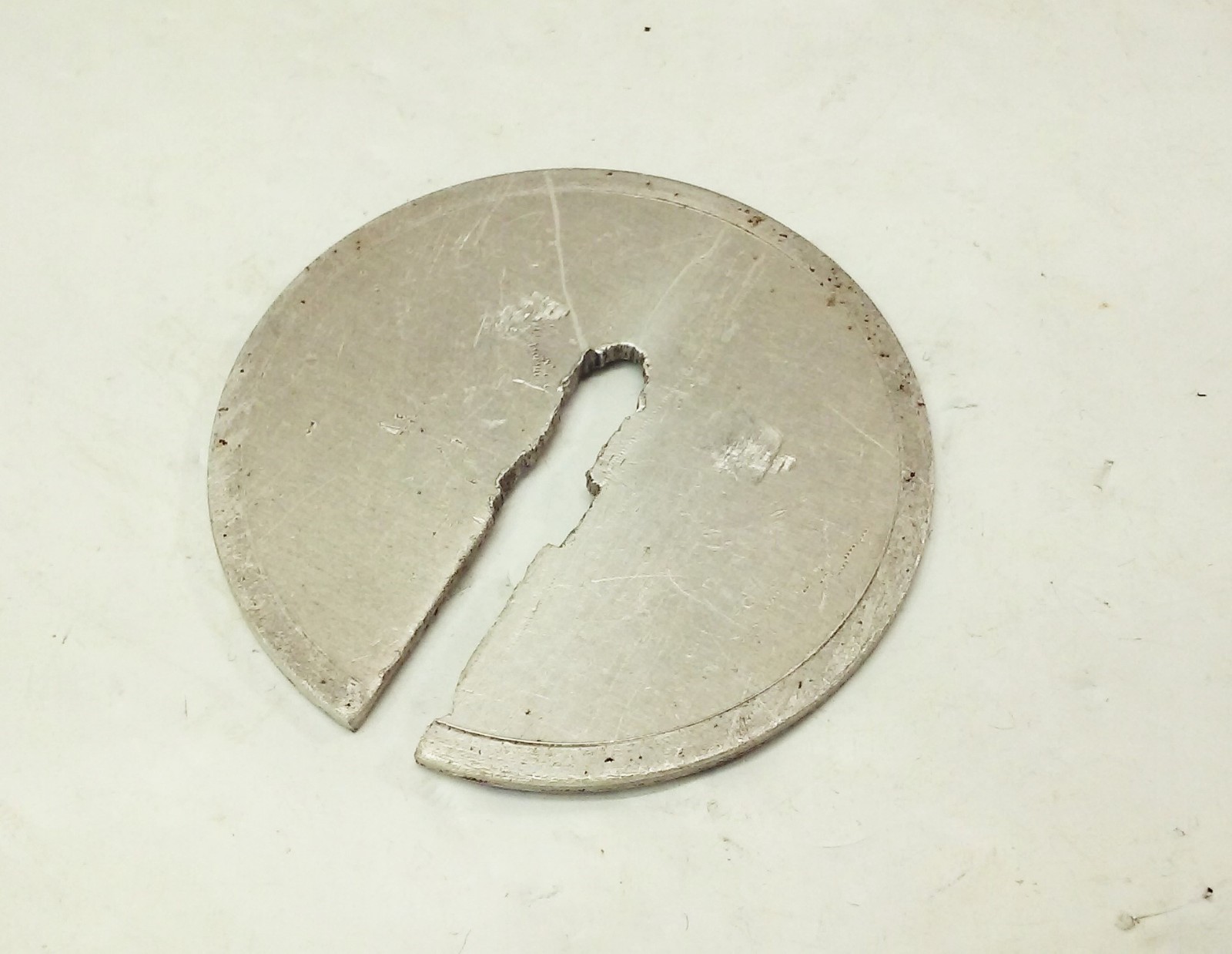 Band Saw Table Insert 2 1/2" Aluminum Disk