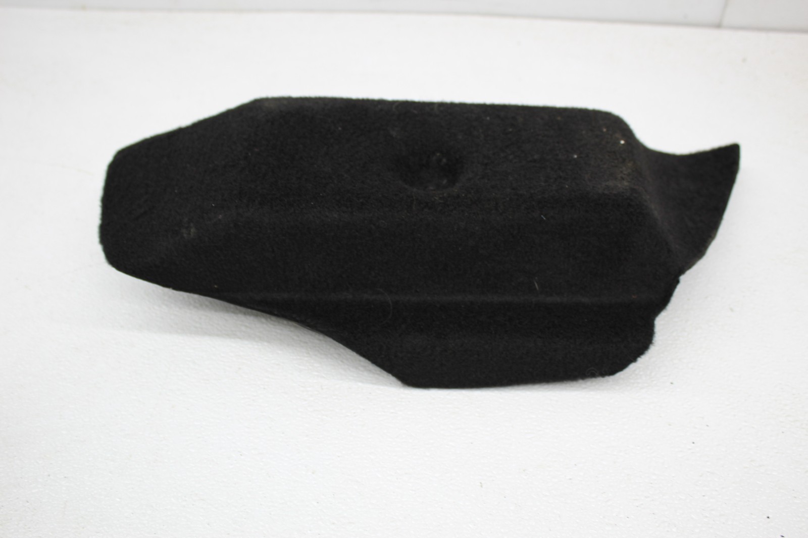 99-01 FERRARI 456 M REAR BACK TRUNK LEFT TAIL LIGHT CARPET PANEL