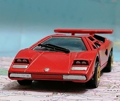 1982 LAMBORGHINI Countach LP500S , 1/43 Scale , Asakusabashi Japan