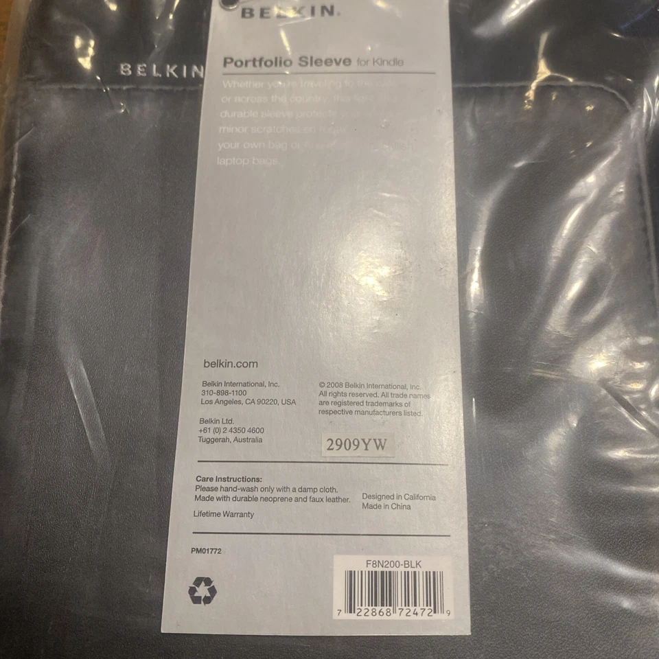 BELKIN Portfolio Sleeve F8N098 New In Package - Image 2 of 4