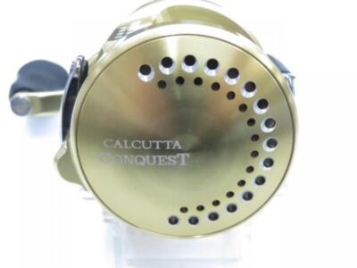 Shimano 18 CALCUTTA CONQUEST 300 Right Handle Bait Casting Reel